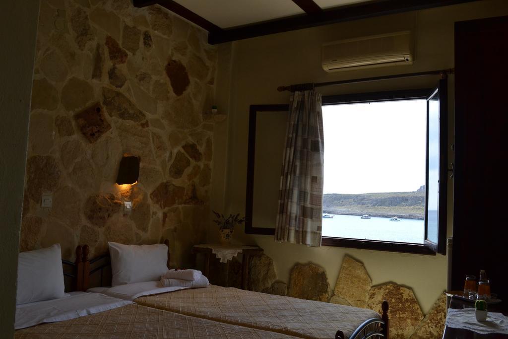 Athena Rooms Zakros Exterior photo
